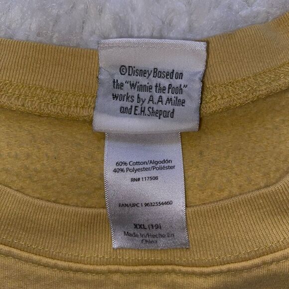 Disney Winnie The Pooh Crewneck Sweater Size XXL - Picture 3 of 3